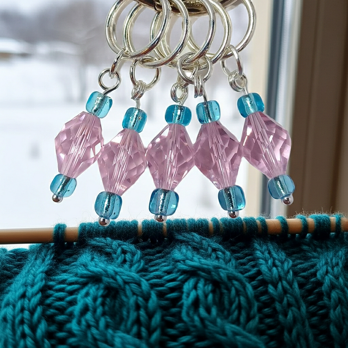Fine Crystal Stitch Markers - Pink and Sky Blue